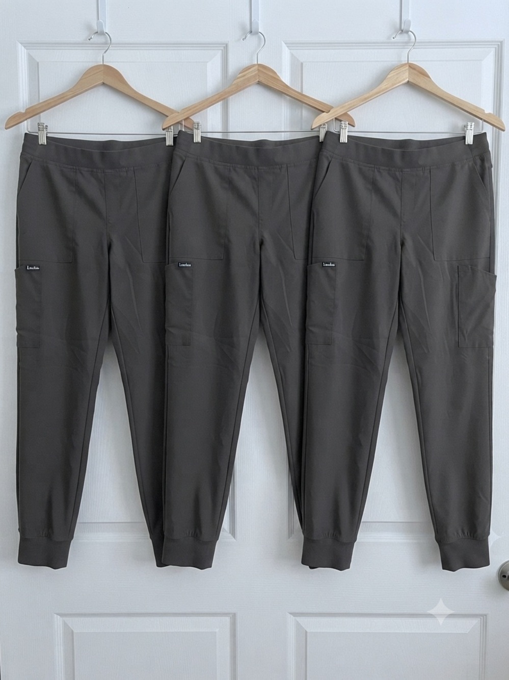 Landau - Bundle
Women's Cargo Jogger Medical Scrub Pants (3 pairs) - Picture 5 of 5
